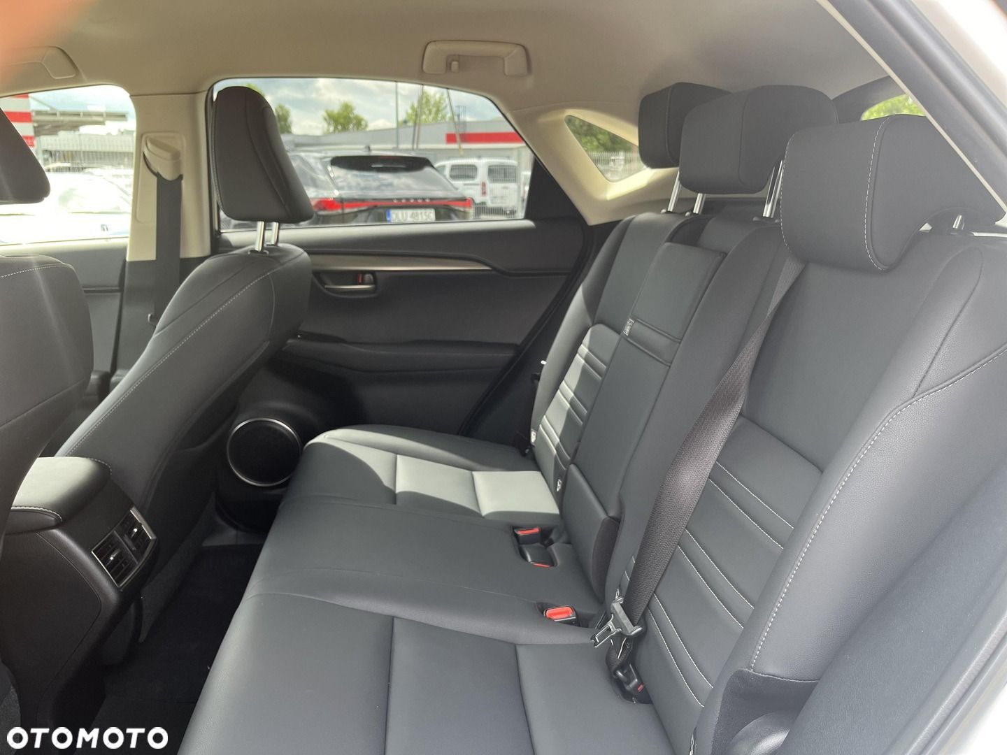 Lexus NX - 13