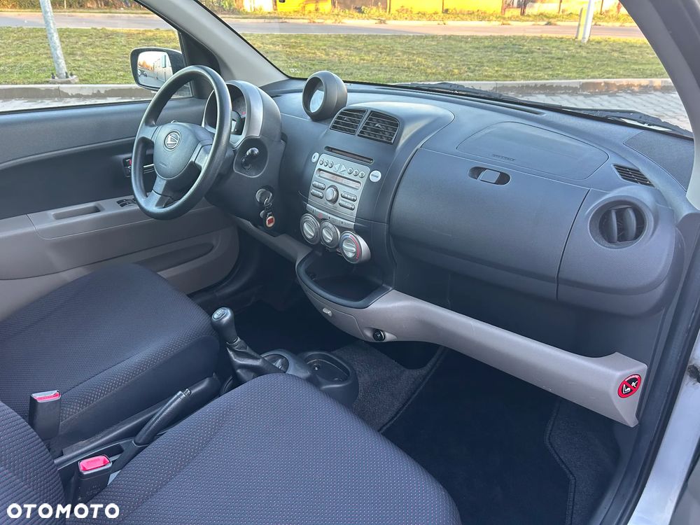 Daihatsu Sirion 1.3 S ECO 4WD - 25