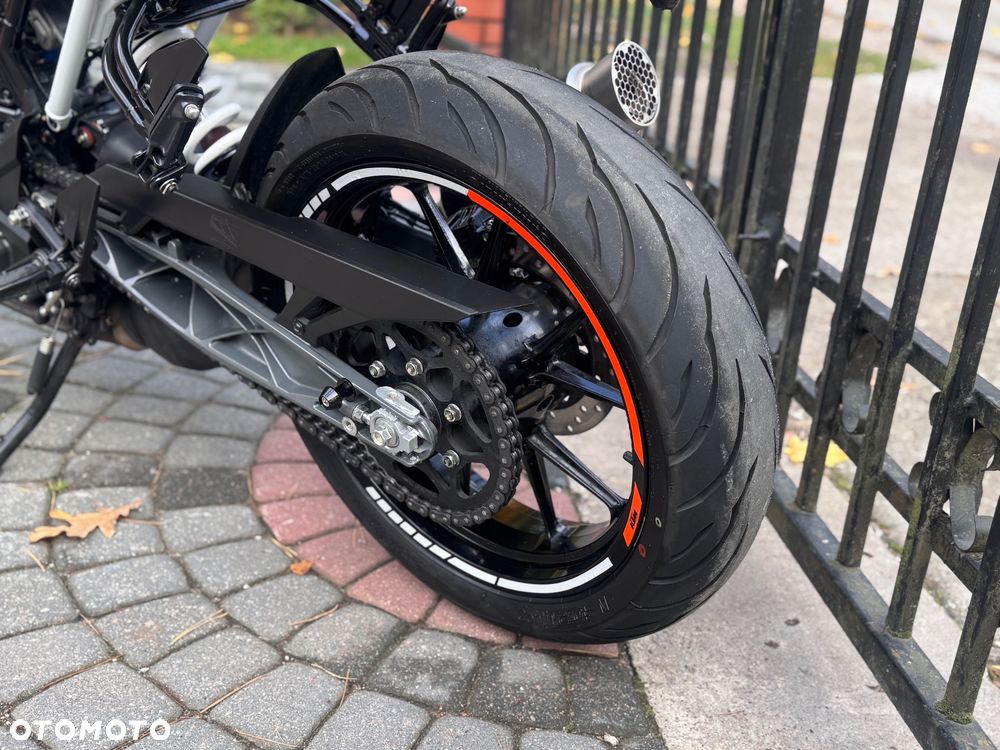 KTM Duke - 21