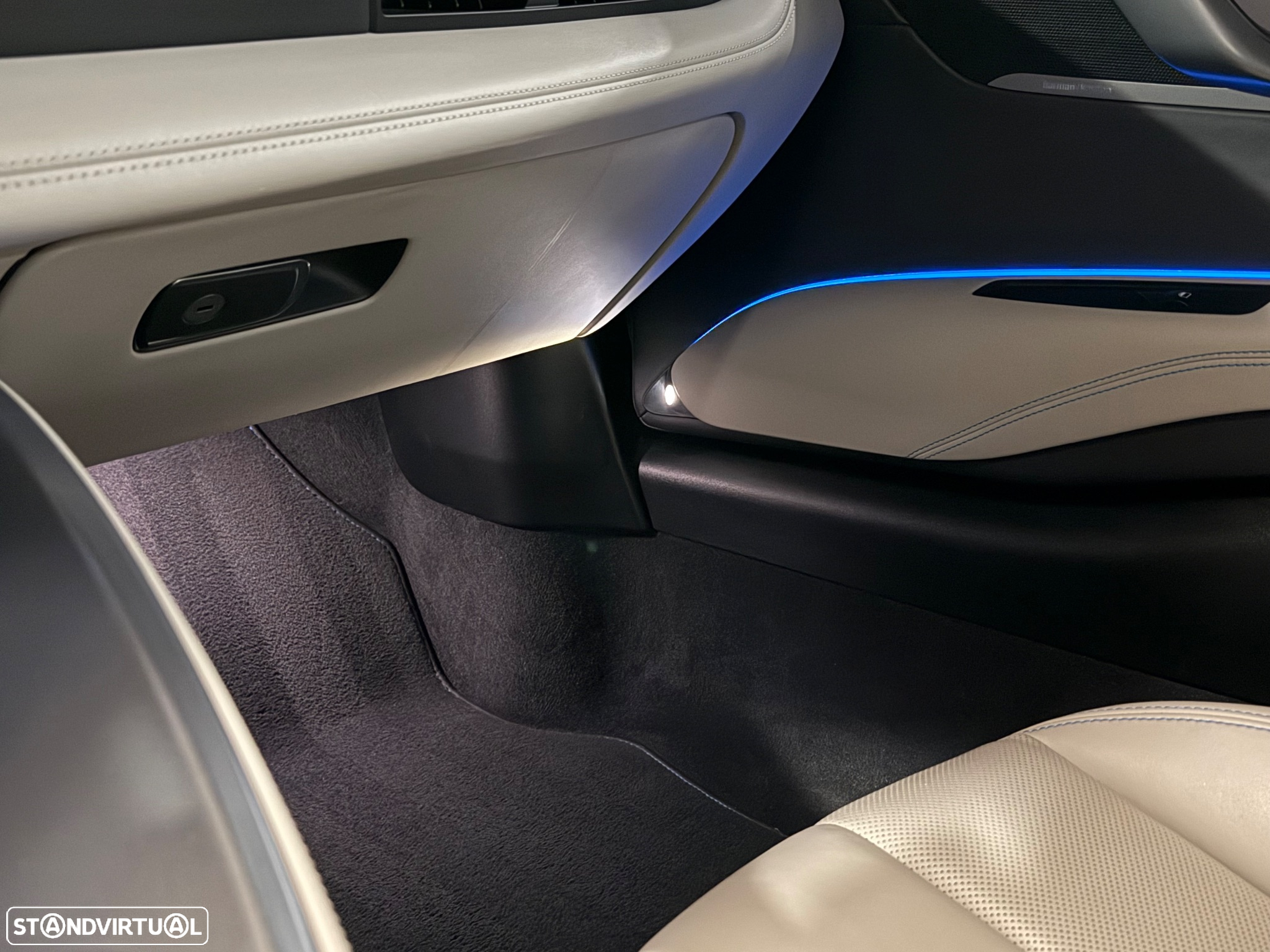 BMW i8 Standard - 41