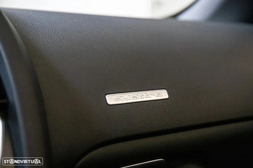 Audi A5 Cabrio 2.0 TDI DPF (clean diesel) quattro - 10