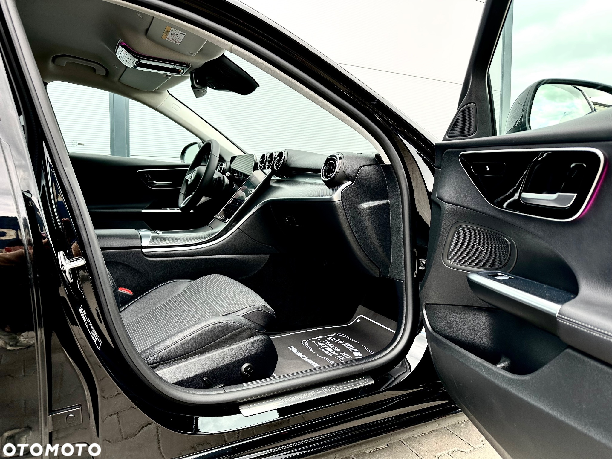 Mercedes-Benz Klasa C 220 d T 9G-TRONIC Avantgarde - 28