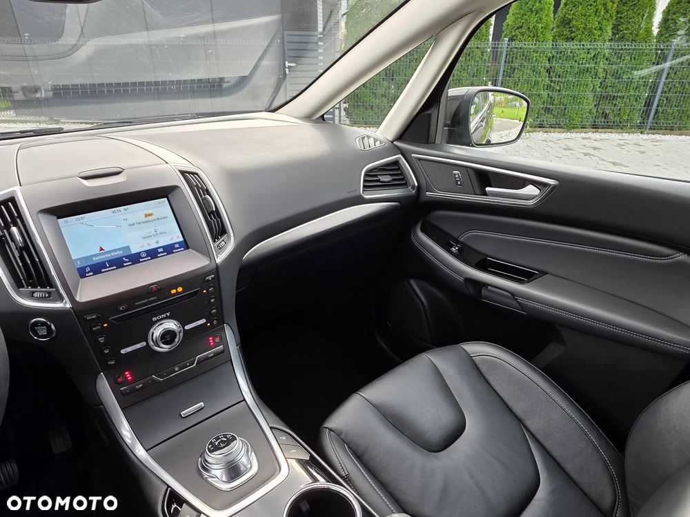 Ford S-Max 2.5 Duratec FHEV TITANIUM - 21