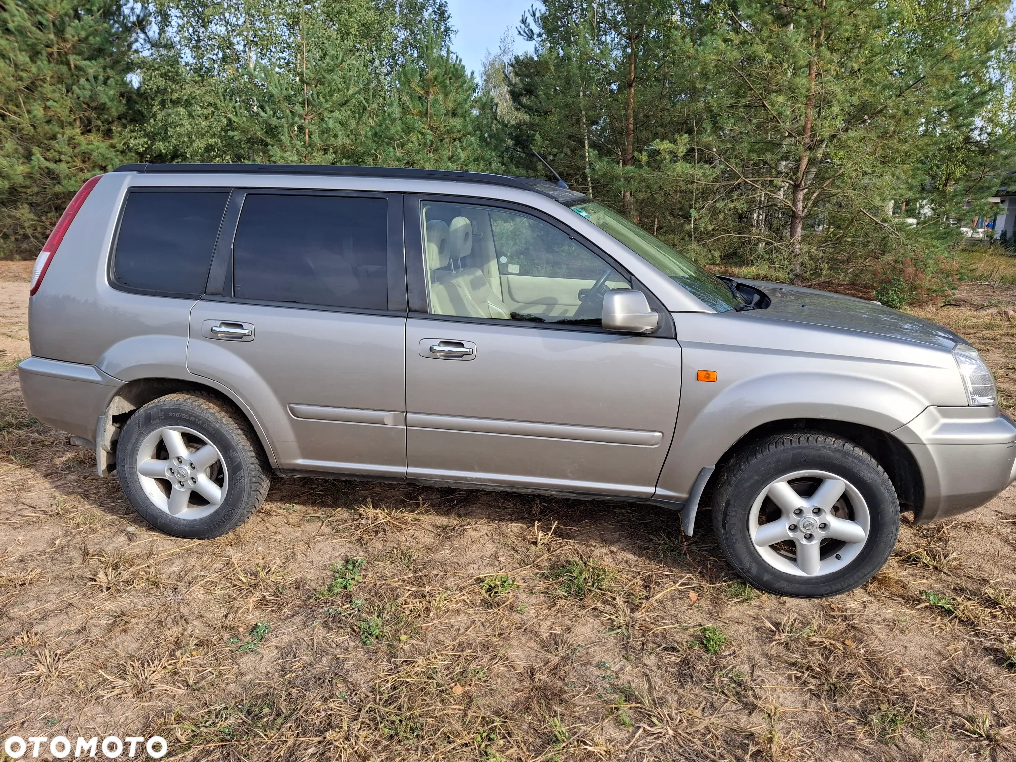 Nissan X-Trail 2.5 4x4 Edition Elegance - 2