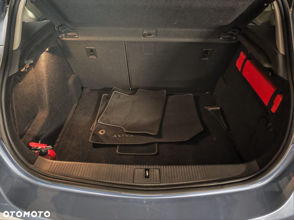 Opel Astra 1.6 Edition 150 - 9