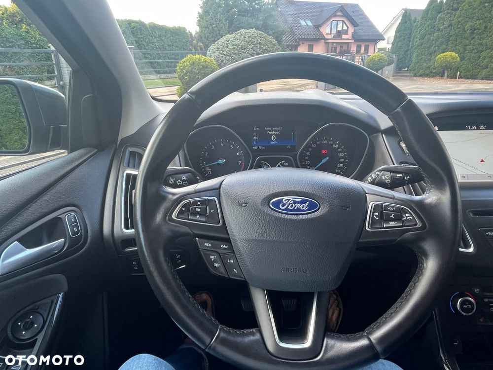 Ford Focus 1.5 EcoBoost Titanium - 23