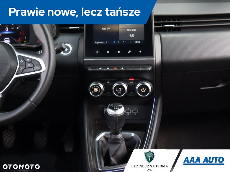 Renault Clio - 12