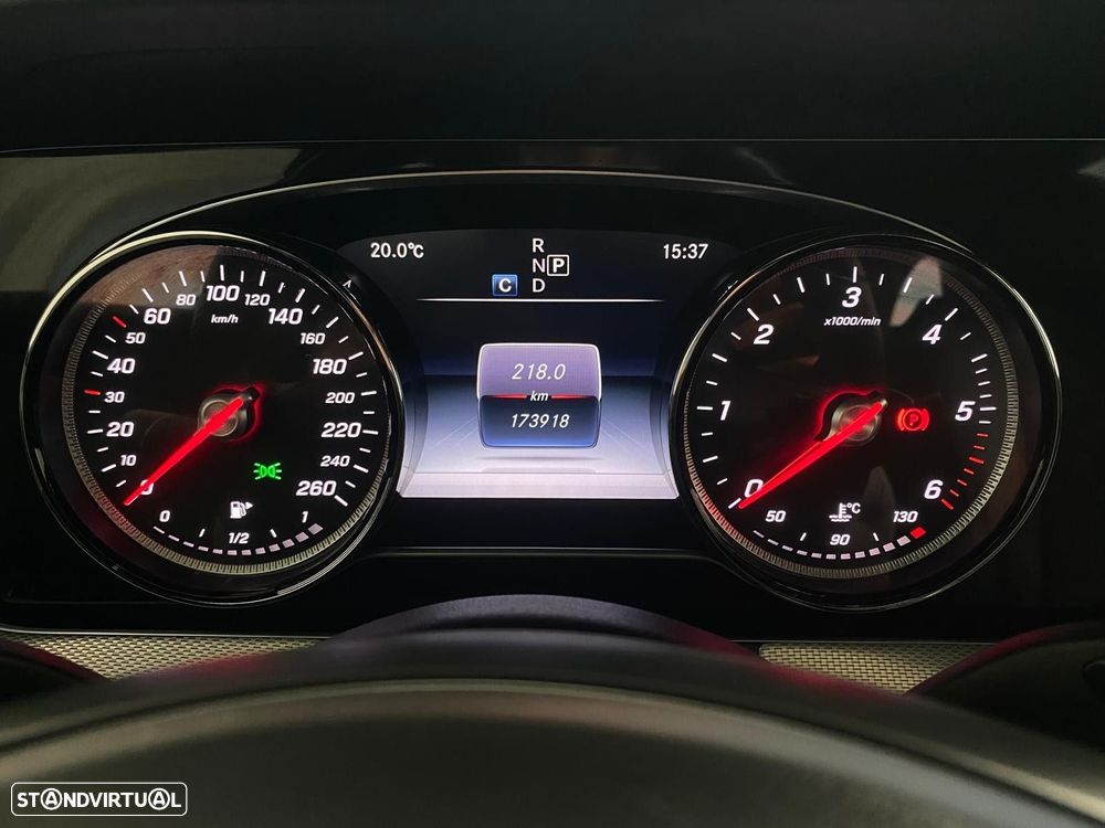 Mercedes-Benz E 220 d Avantgarde - 34