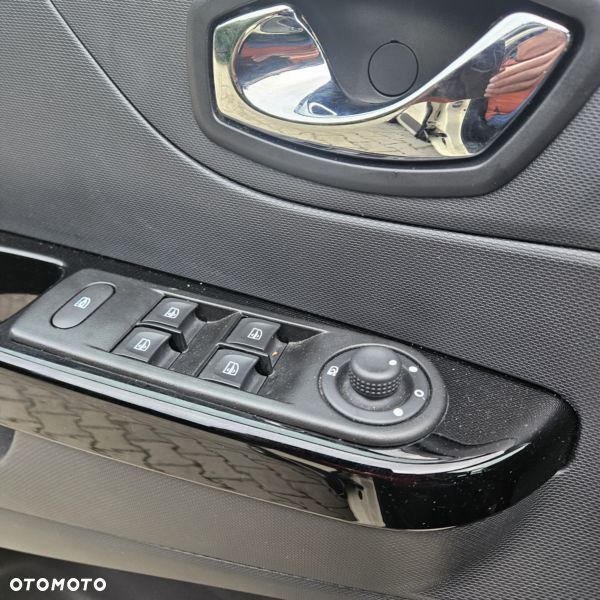 Renault Captur 1.2 Energy TCe Zen EDC EU6 - 25