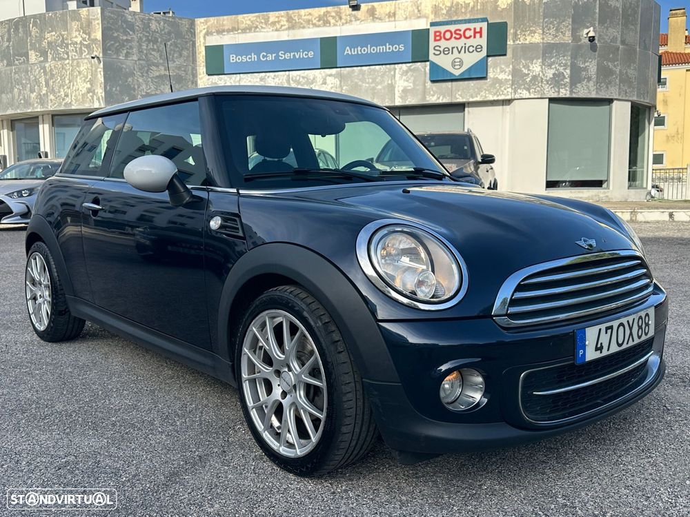 MINI 3 Portas Cooper D - 1