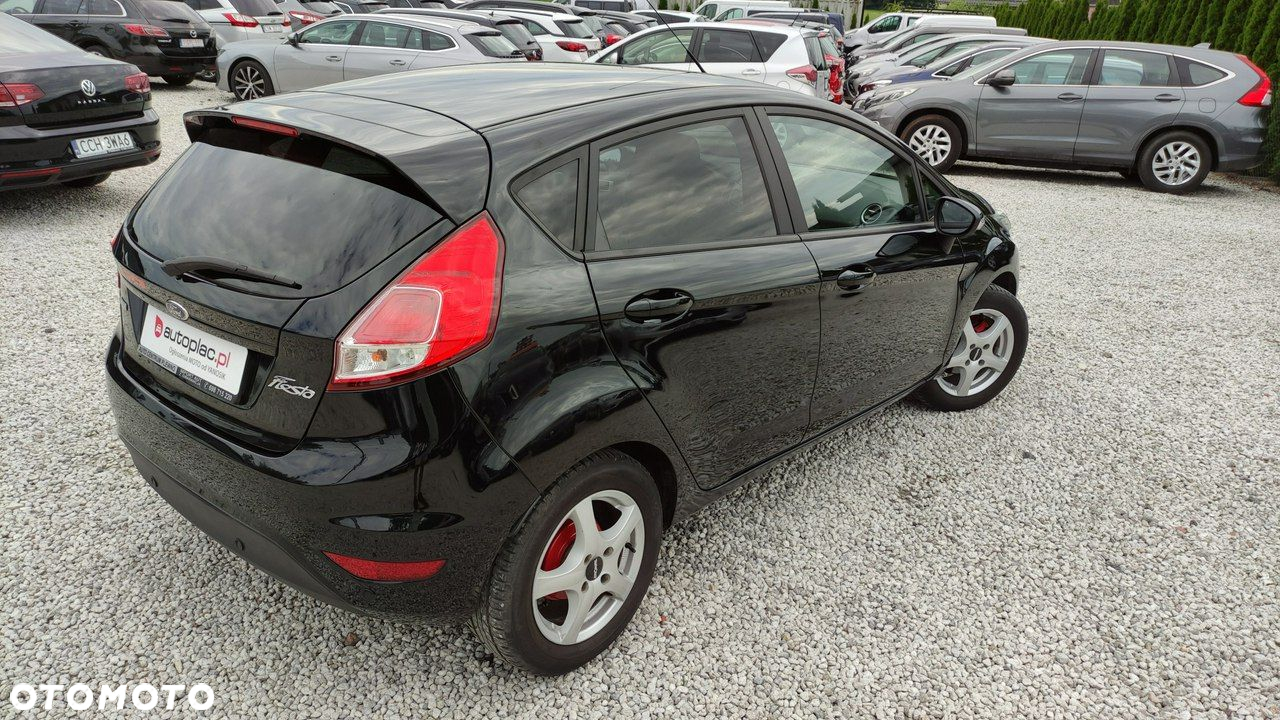 Ford Fiesta - 17