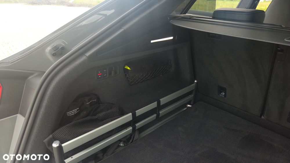 Audi RS Q8 TFSI quattro tiptronic - 8