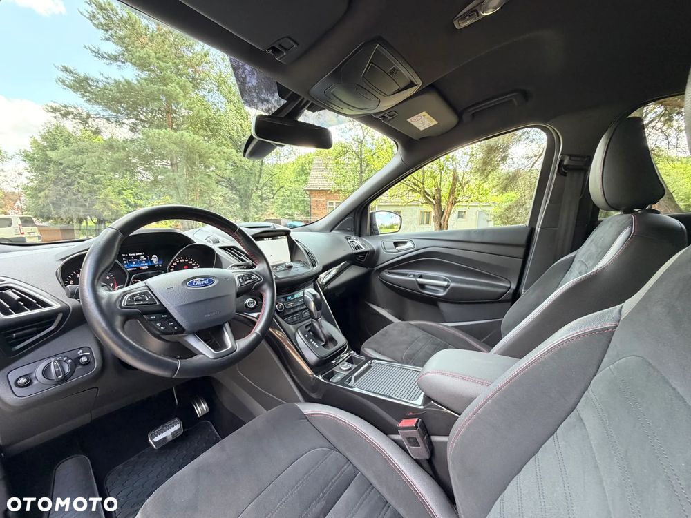 Ford Kuga 1.5 EcoBoost 4x4 ST-Line - 16