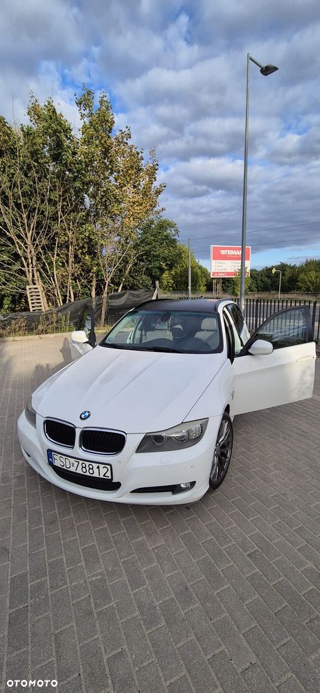 BMW Seria 3 320d xDrive - 2