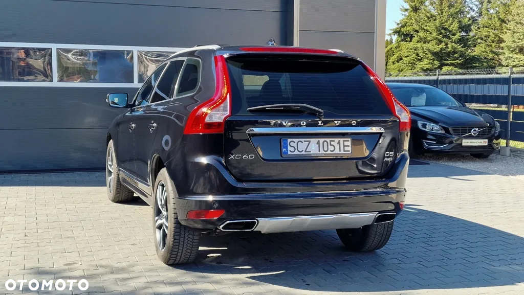 Volvo XC 60 D5 AWD Geartronic Summum - 14
