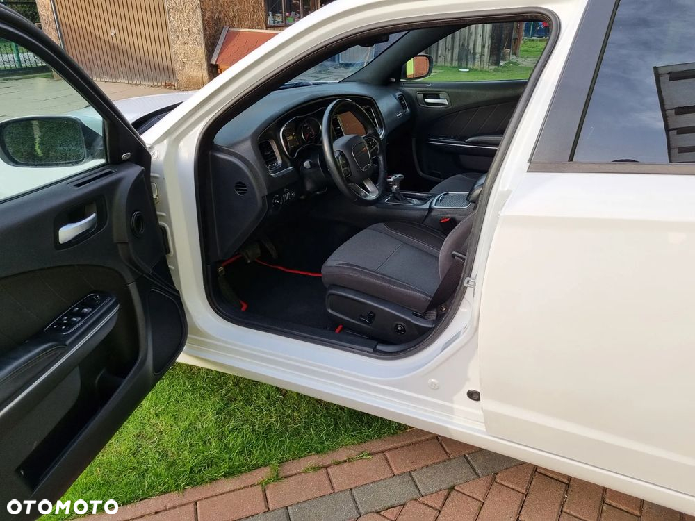 Dodge Charger 3.6 GT - 6