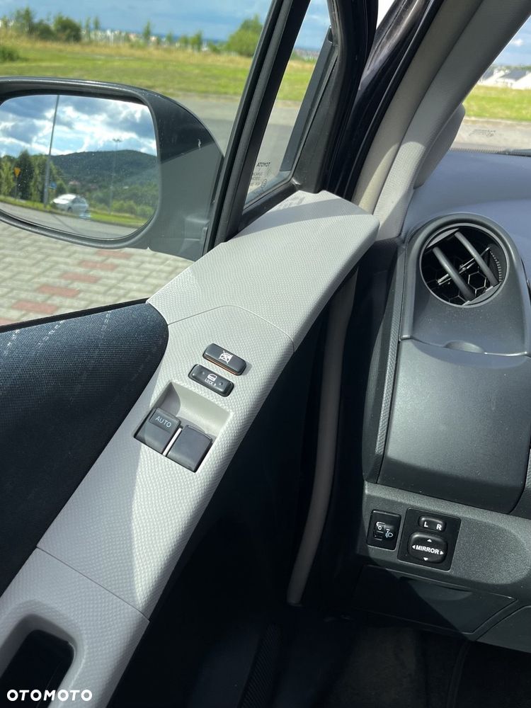 Toyota Yaris 1.3 Automatik Sol - 24