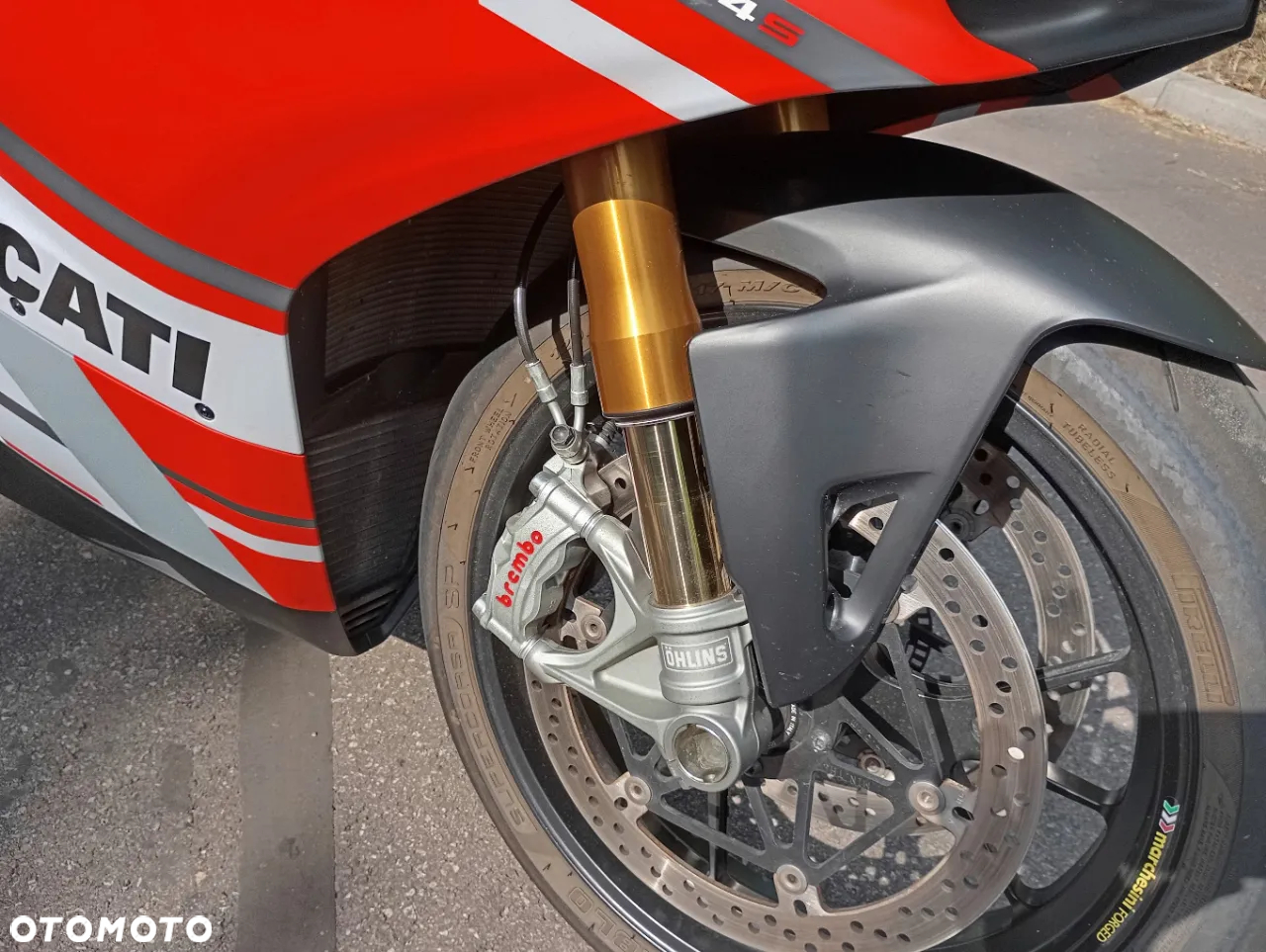 Ducati Panigale V4S - 11