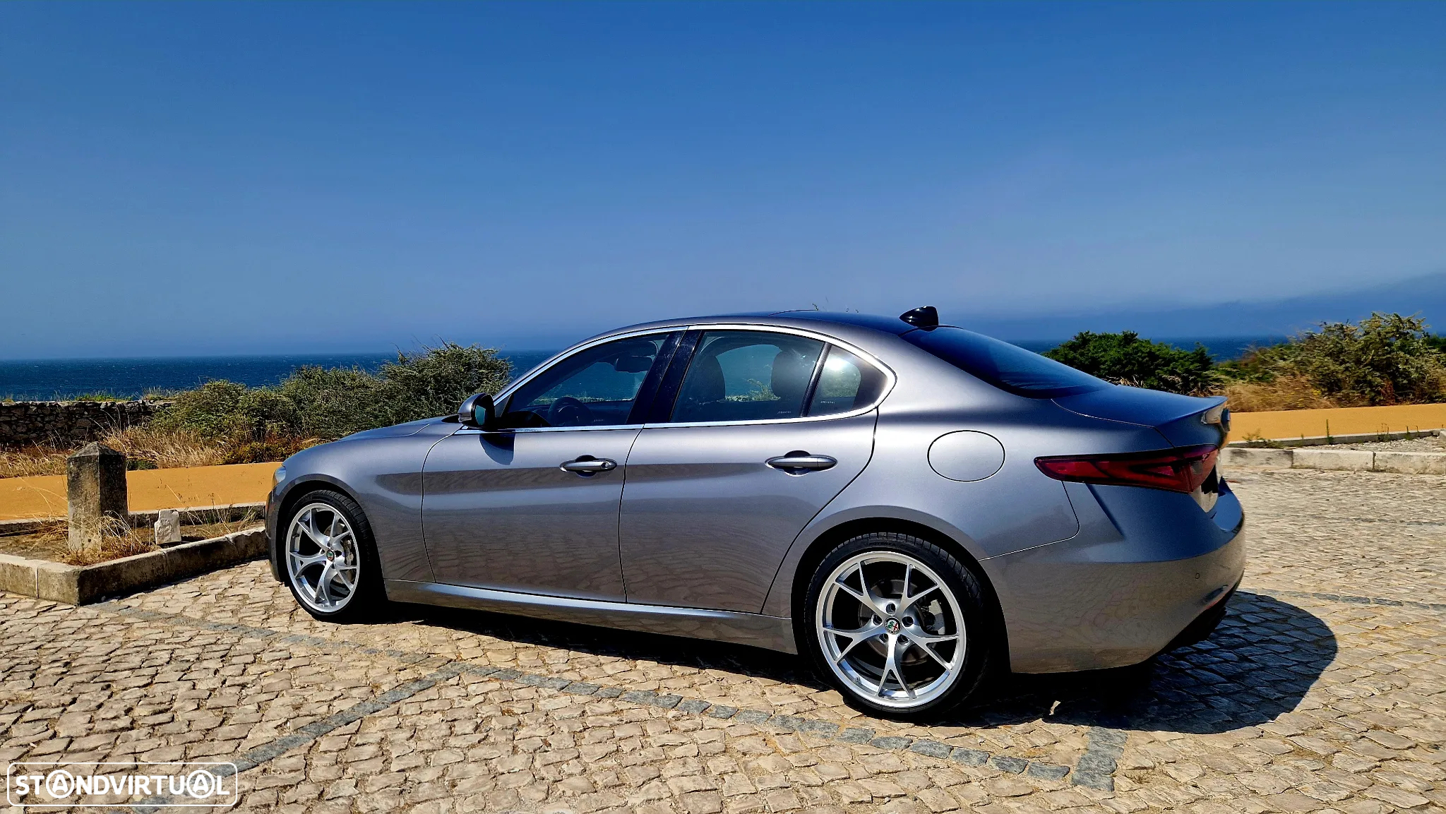 Alfa Romeo Giulia 2.0 AT8 - 11