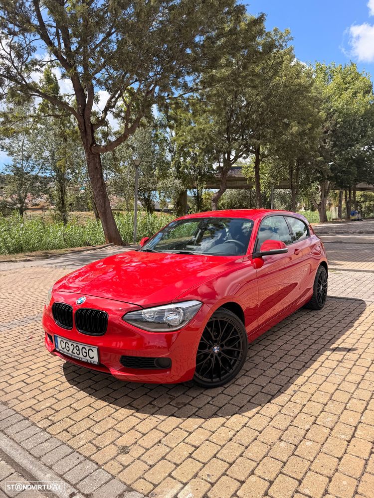 BMW 116 i Line Sport - 1