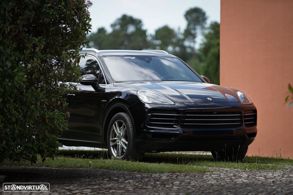 Porsche Cayenne - 5