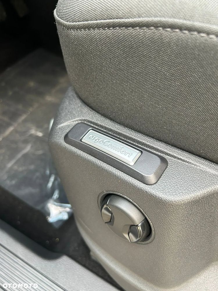 Volkswagen Caddy - 17