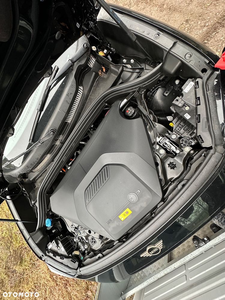 MINI Countryman ver-recharge-82-kwh-single-m-extended-range-rwd-plus - 15