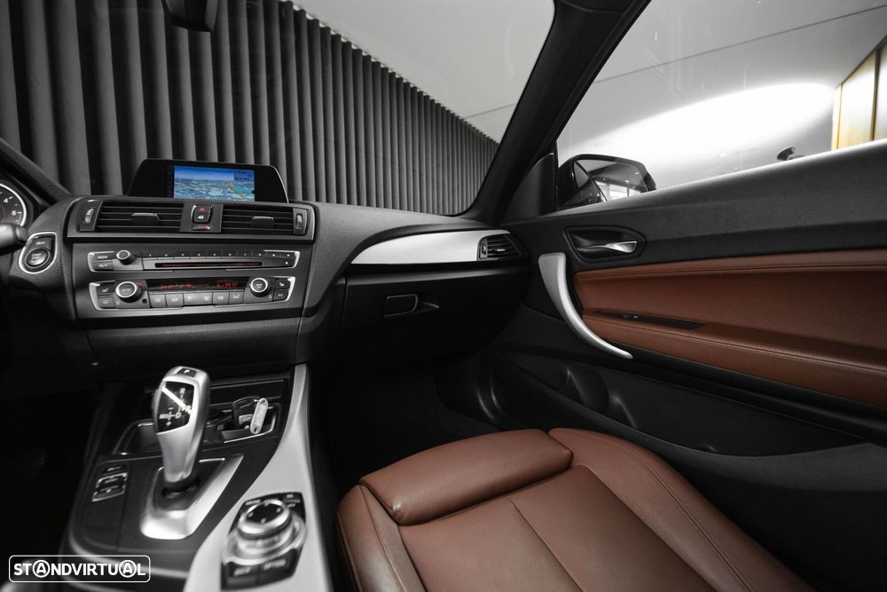 BMW 220 d Coupe Pack M Auto - 12