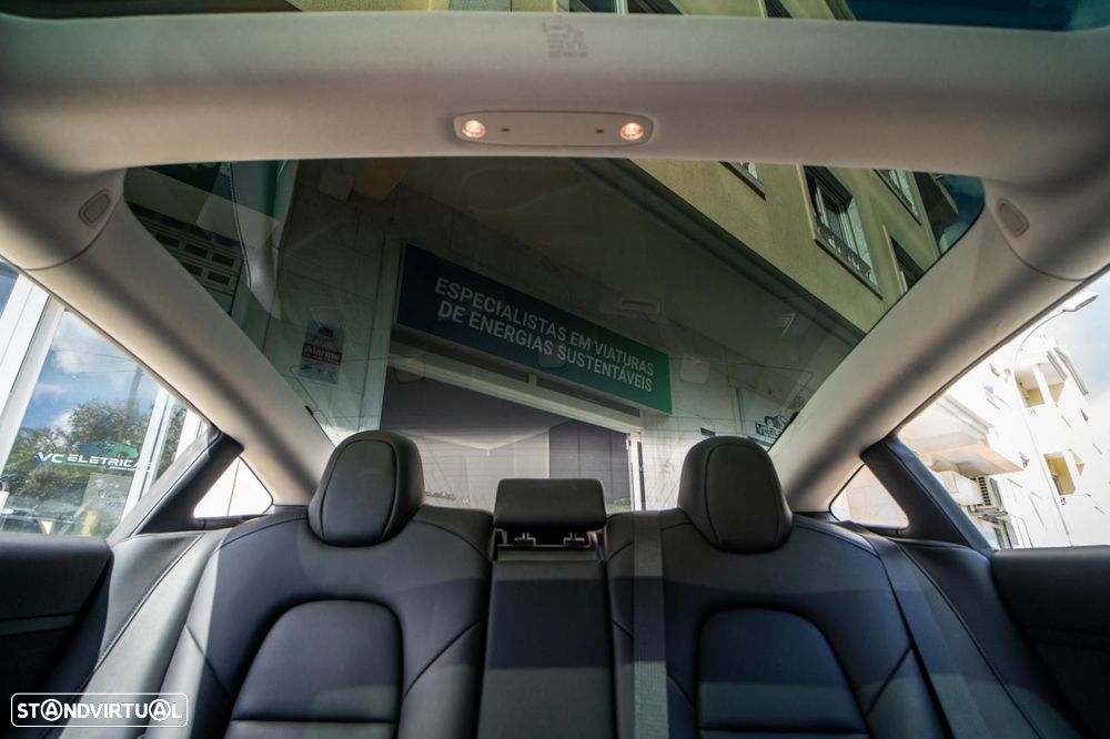 Tesla Model 3 Long-Range Dual Motor AWD - 8