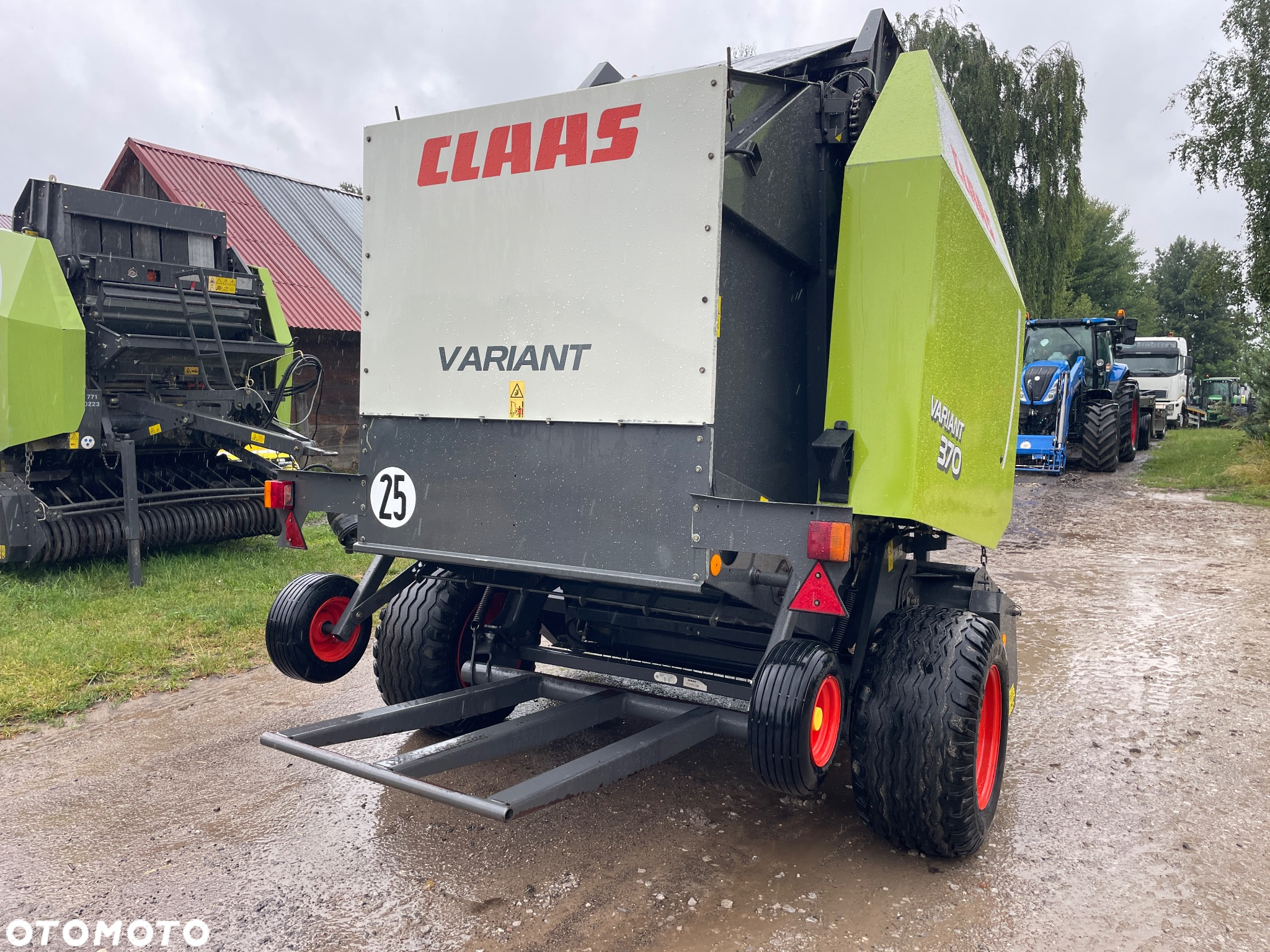 Claas Variant 370 - 4