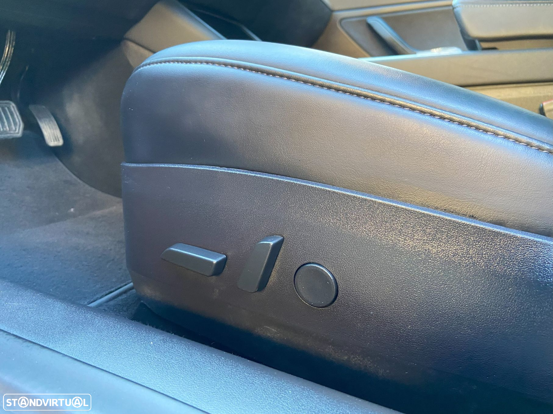 Tesla Model 3 Long-Range Dual Motor AWD - 14
