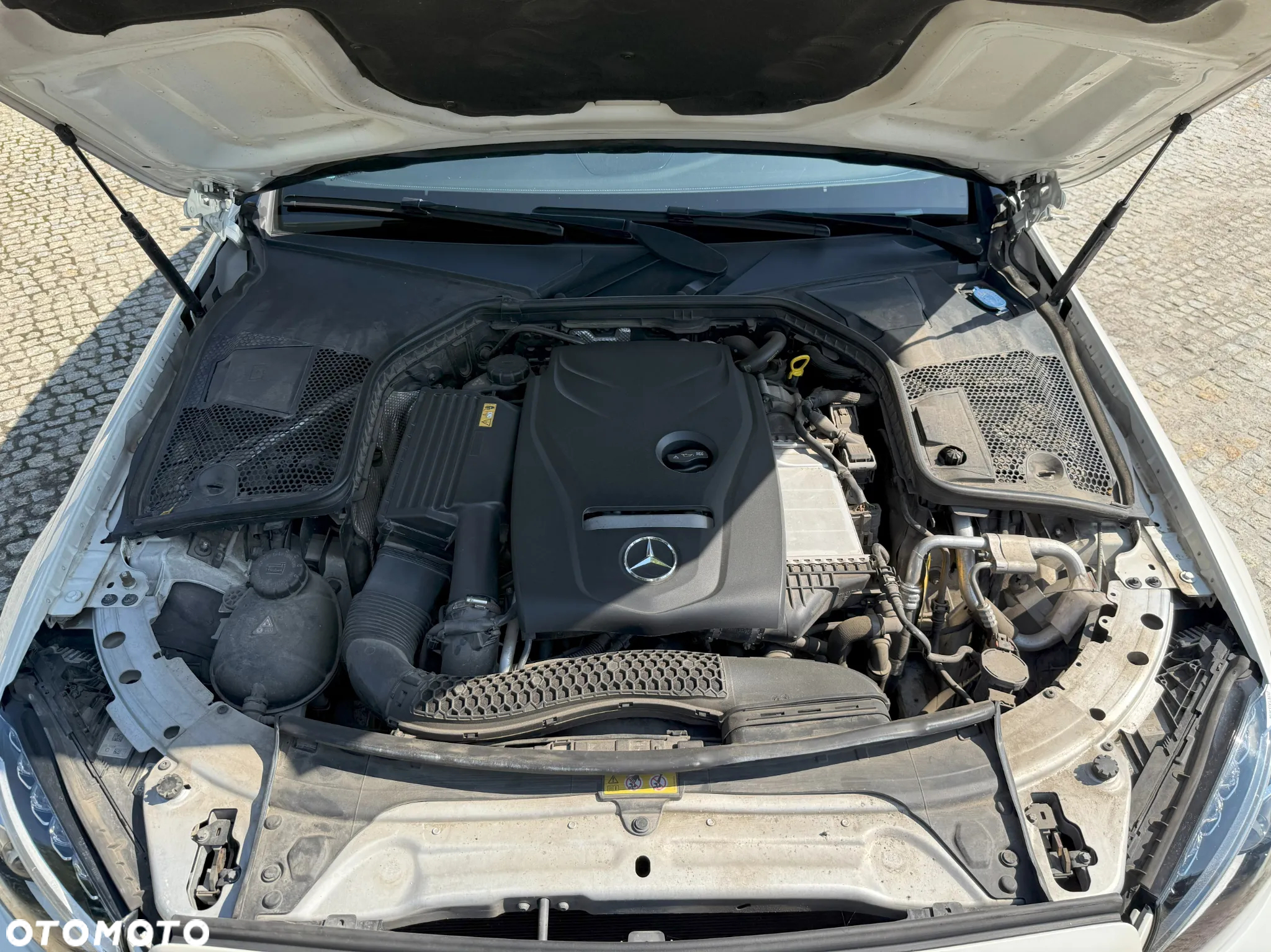 Mercedes-Benz Klasa C 200 7G-TRONIC - 33