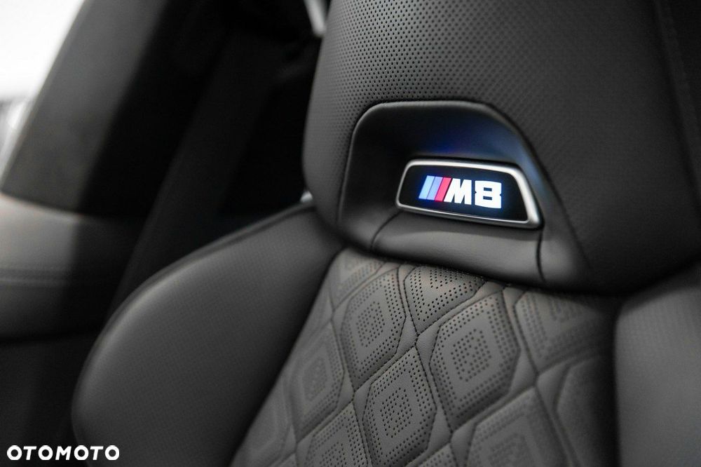 BMW M8 Standard - 31
