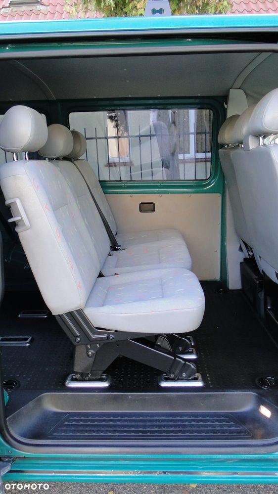 Volkswagen Transporter - 10