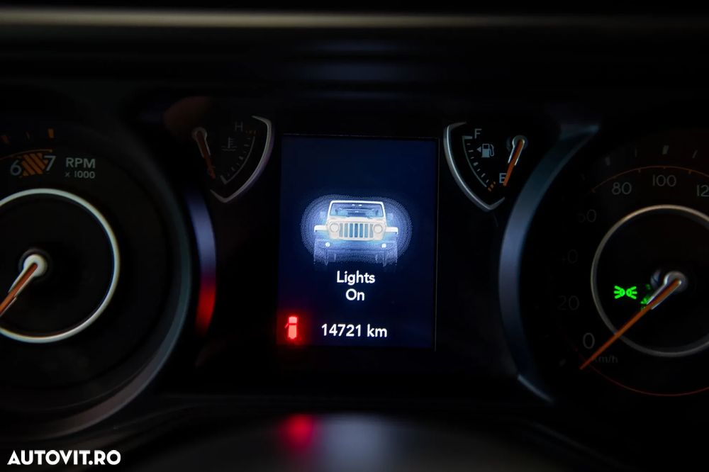 Jeep Wrangler - 20