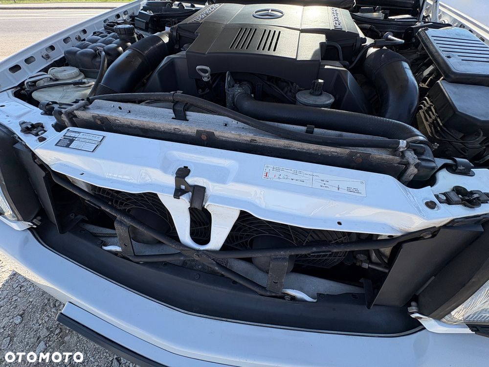 Mercedes-Benz SL - 13