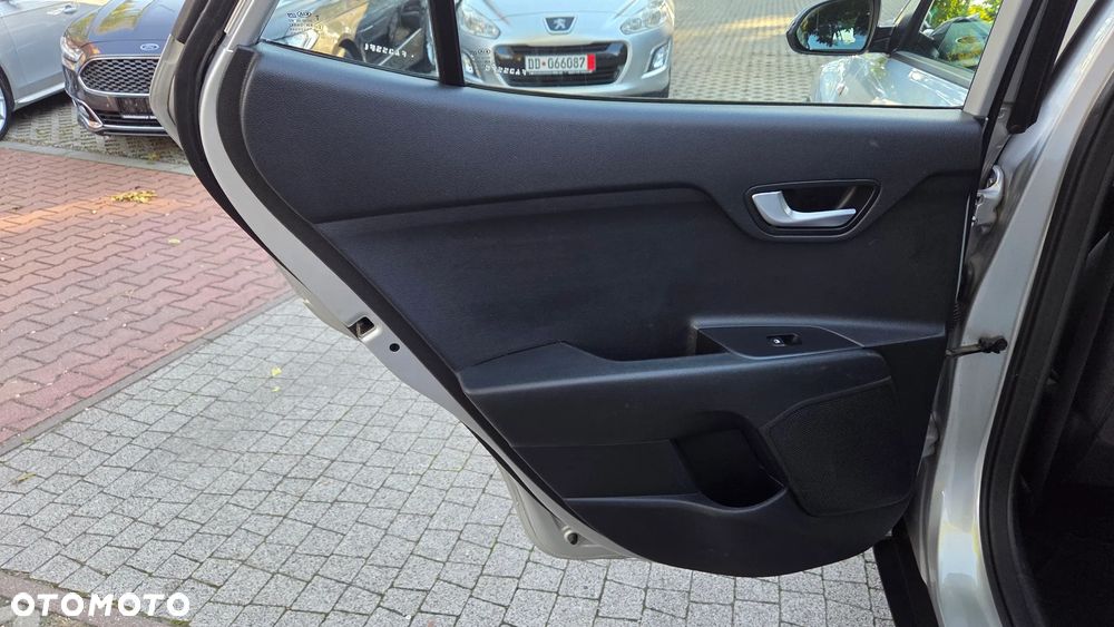 Kia Stonic 1.4 Vision - 33