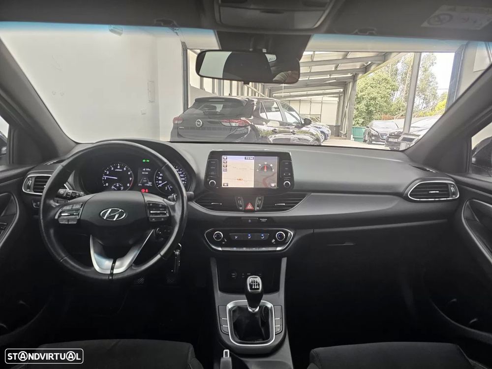 Hyundai i30 SW 1.0 T-GDi Comfort+Navi - 14