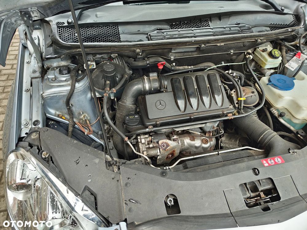 Mercedes-Benz Klasa B 200 CDI Autotronic - 18