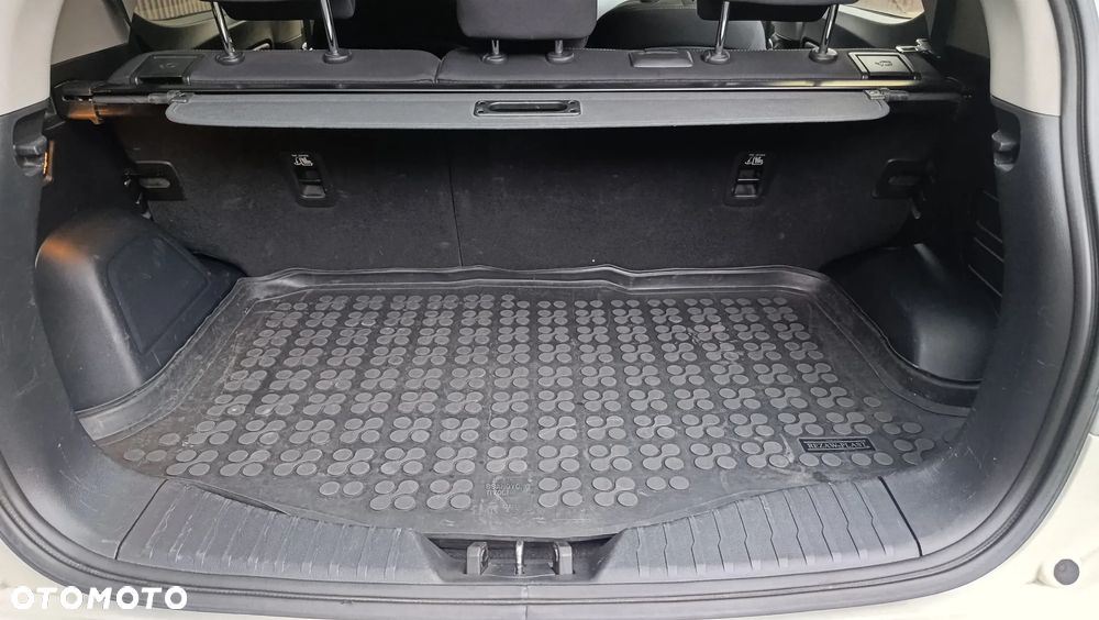SsangYong/KGM Tivoli - 21
