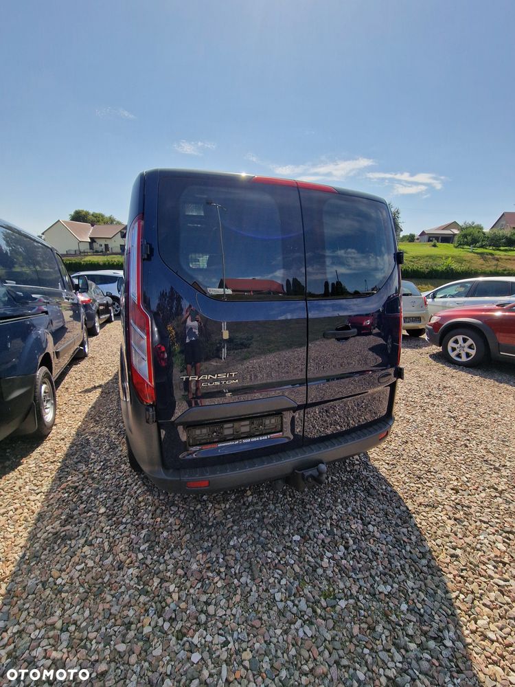 Ford TRANSIT CUSTOM - 8