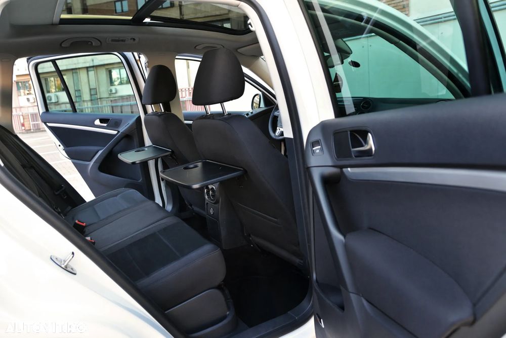 Volkswagen Tiguan 2.0 TDI DPF 4Motion BlueMotion Technology DSG Exclusive - 14