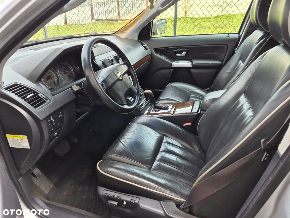 Volvo XC 90 2.4D Executive - 9