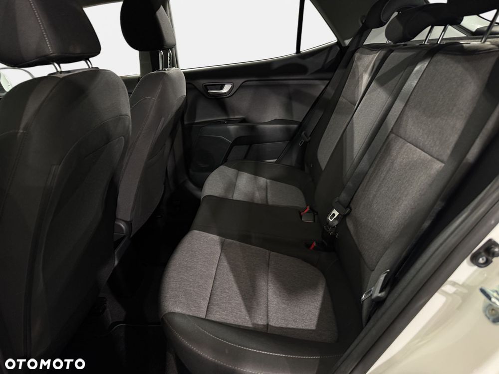 Kia Stonic - 14