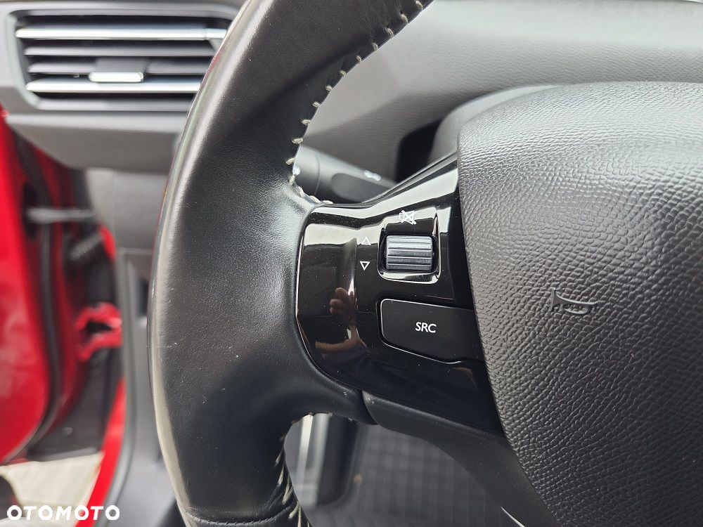 Peugeot 308 1.6 BlueHDi Business Line S&S - 21