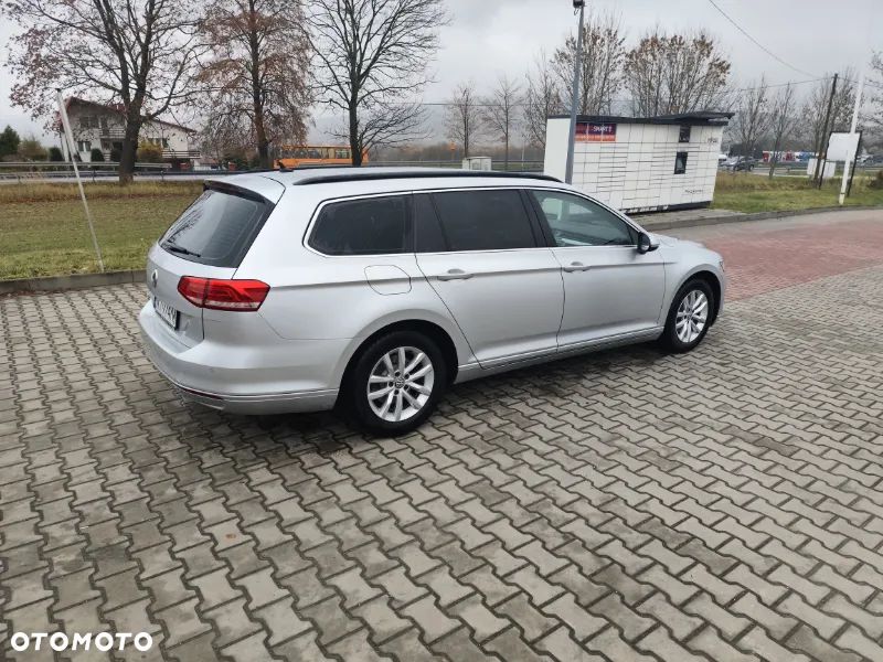 Volkswagen Passat 2.0 TDI BMT Comfortline DSG - 5