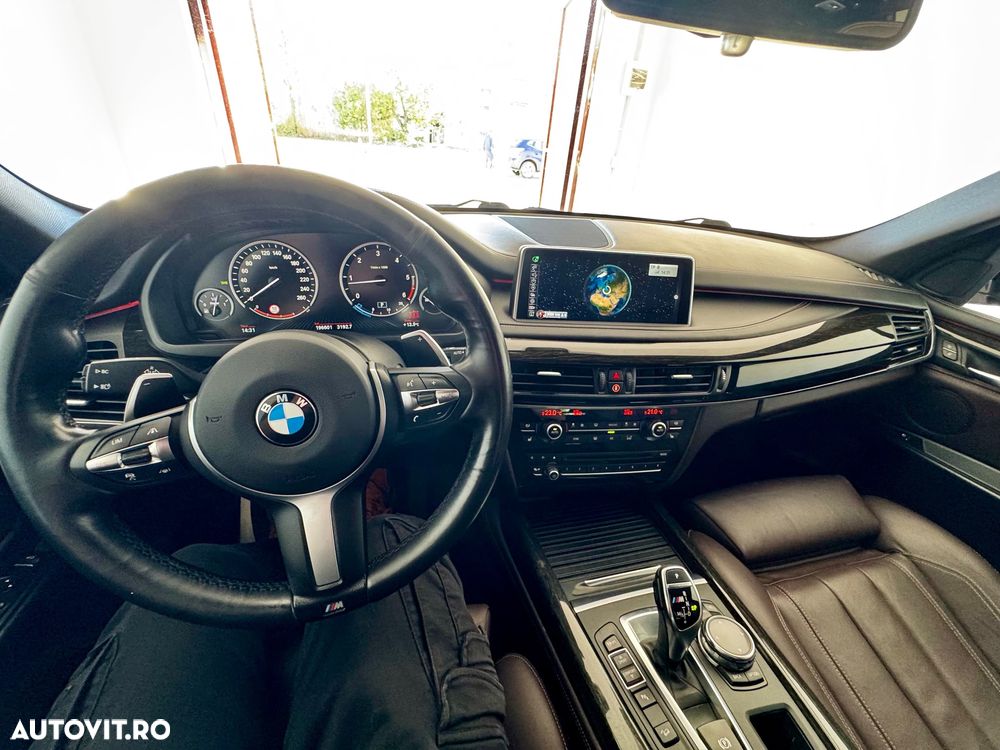 BMW X5 M M50d - 13