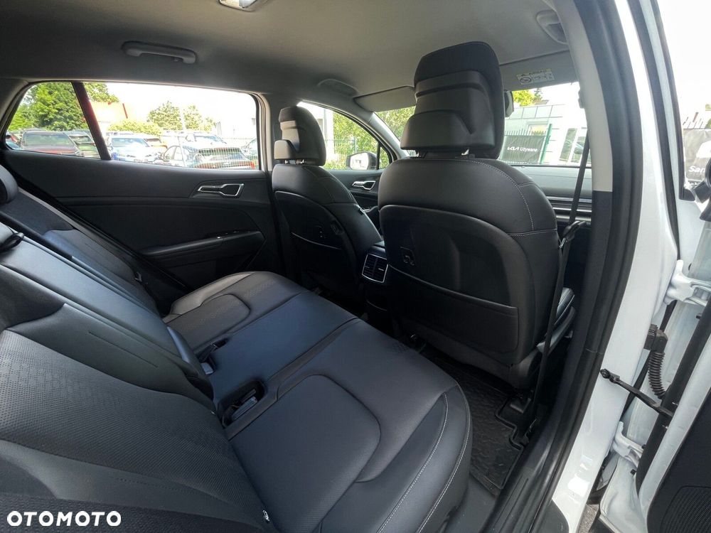 Kia Sportage 1.6 T-GDI HEV Business Line 4WD - 17