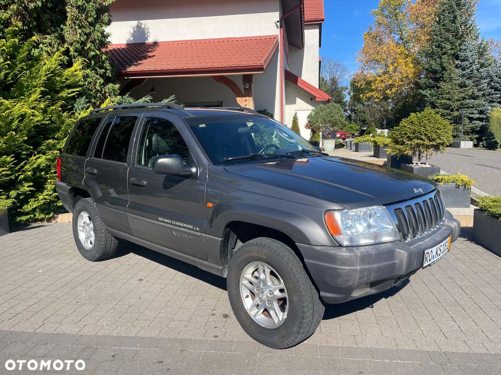Jeep Grand Cherokee - 14