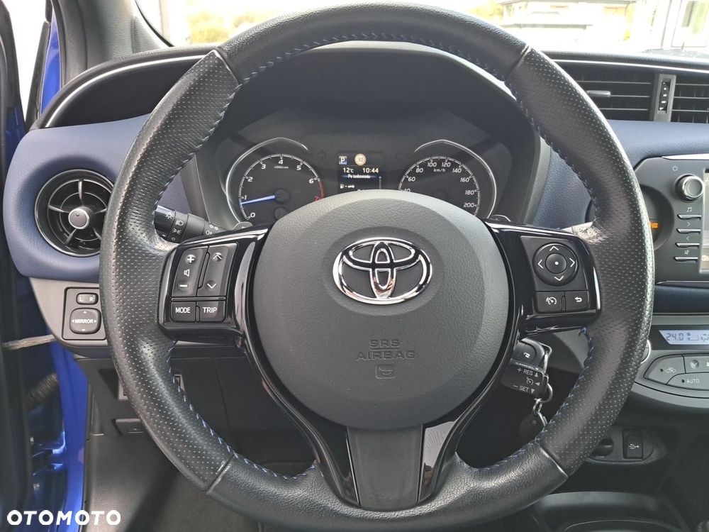 Toyota Yaris - 5